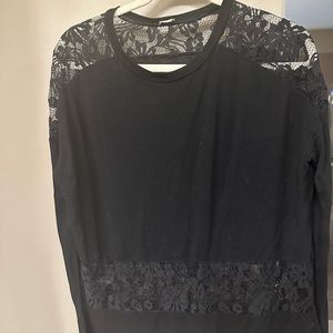 Aritzia Wilfred Black Long Sleeve Lace Shirt size XS
